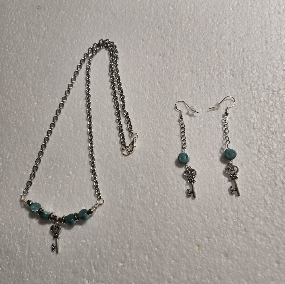 Hand Crafted Silver Key Pendant Necklace and Earring Set